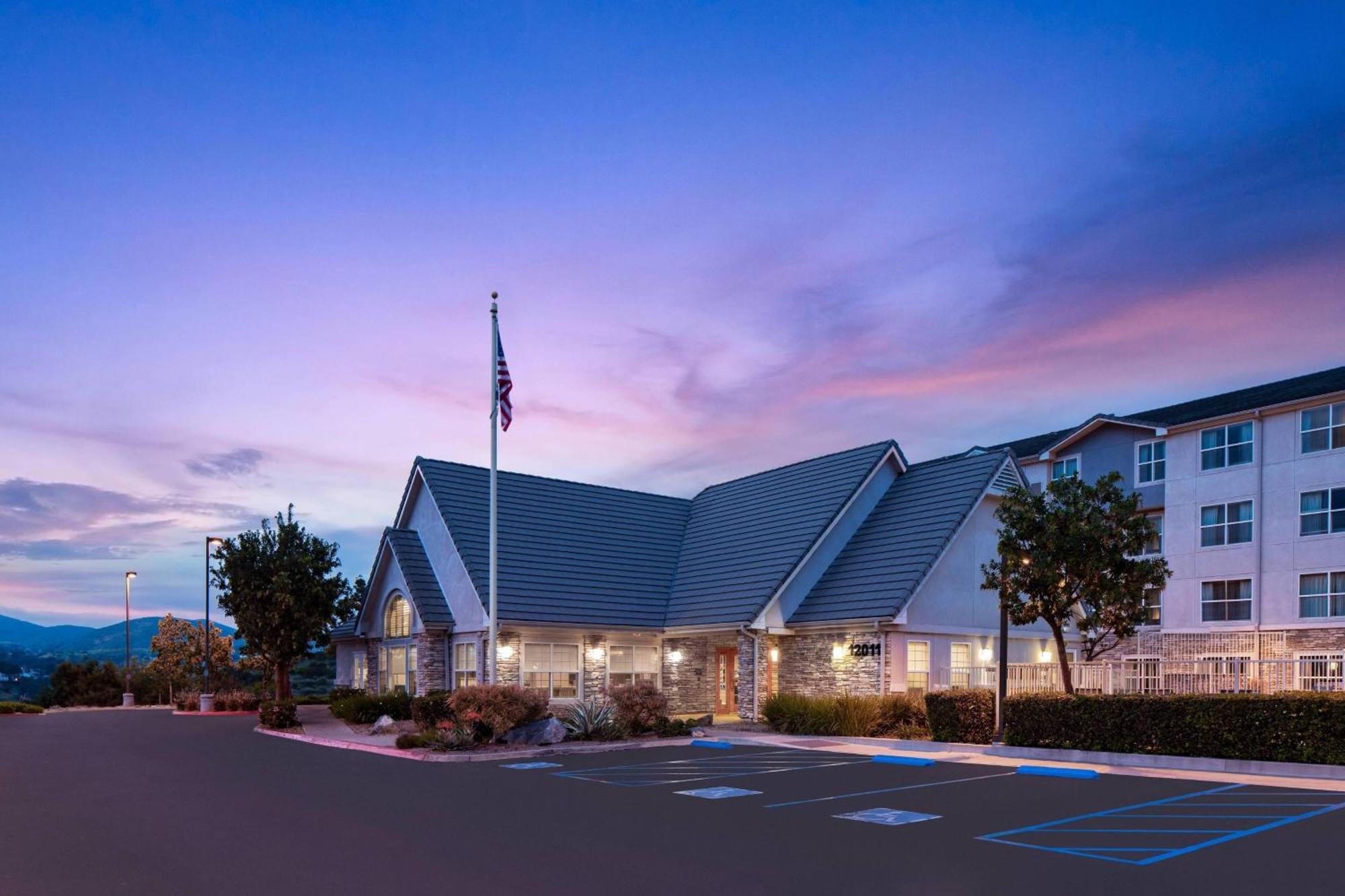 Residence Inn San Diego Rancho Bernardo Scripps Poway Eksteriør billede