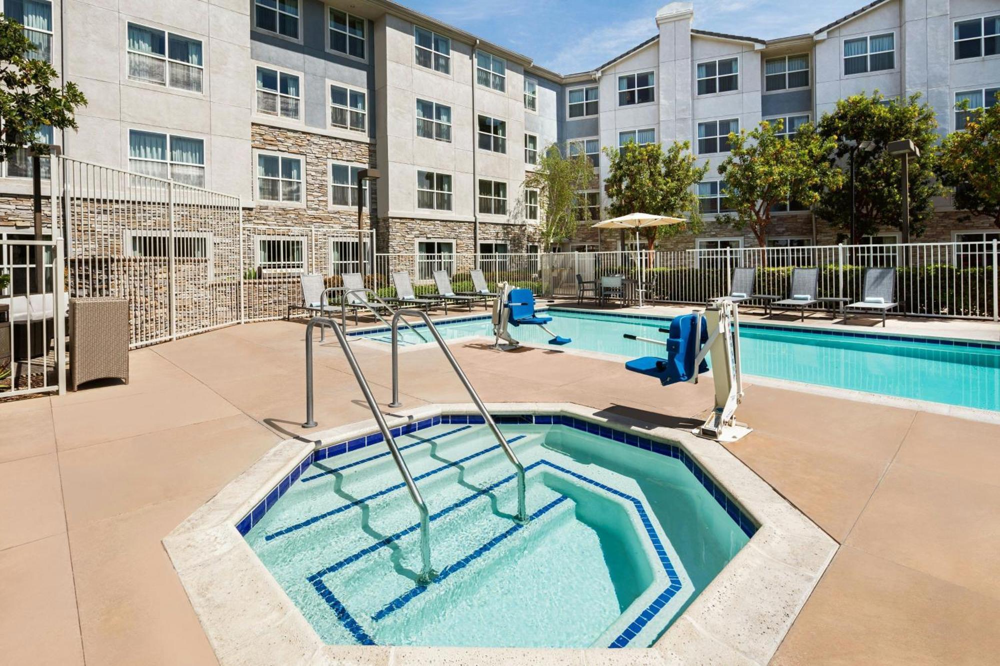 Residence Inn San Diego Rancho Bernardo Scripps Poway Eksteriør billede