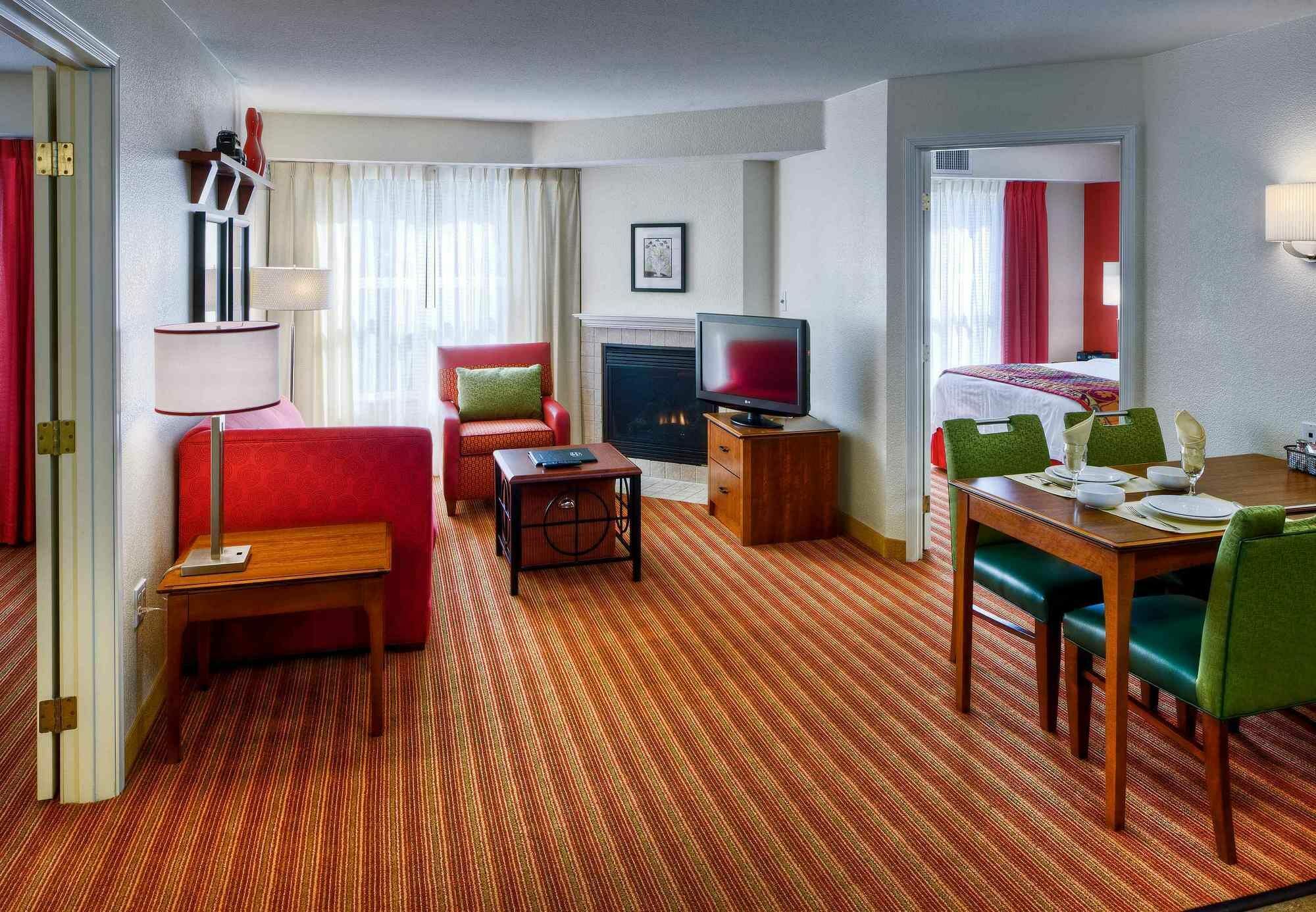 Residence Inn San Diego Rancho Bernardo Scripps Poway Eksteriør billede